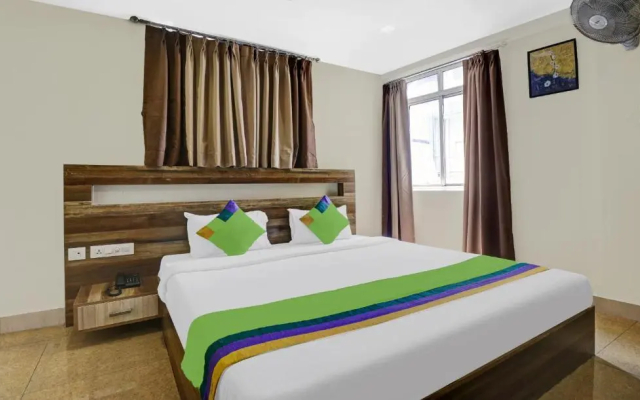 Treebo Darwesh Residency - 500m from Railway Station