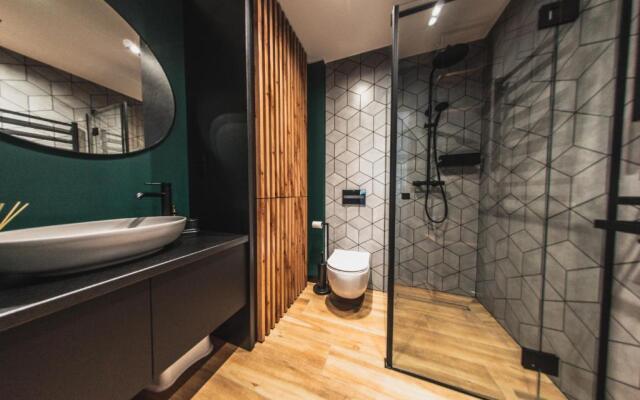 CZARNA OWCA Apartament - SKRZYCZNE Residence