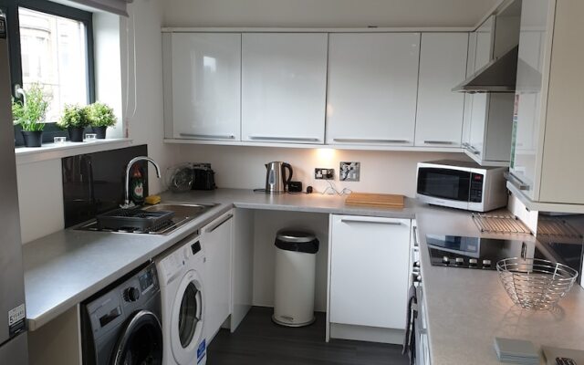 The Point Glasgow 2 Bed Apartment