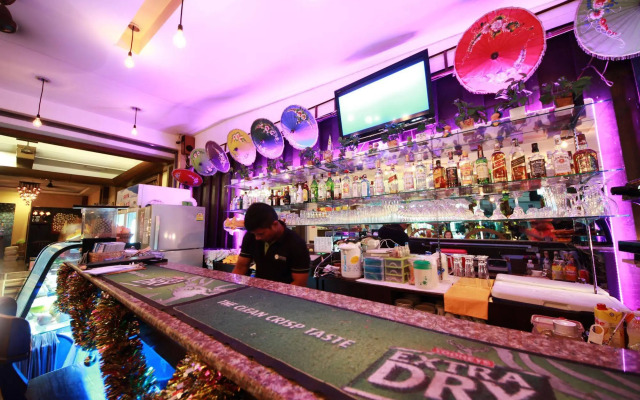 Lemongrass Hotel