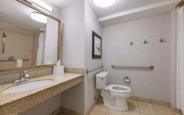 Hampton Inn & Suites by Hilton Moncton