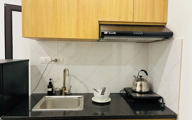 Era Apartment Khuc Thua Du