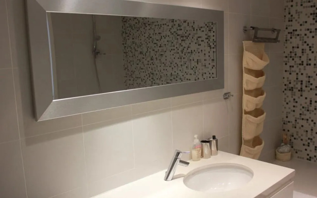 Finikoudes Luxury Apartments