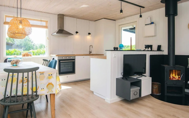 6 Person Holiday Home in Juelsminde