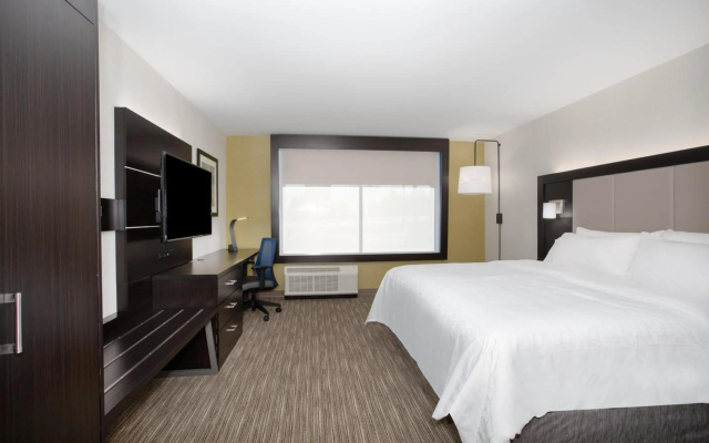 Holiday Inn Express & Suites Ely by IHG