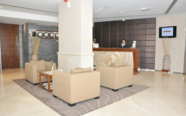 Phoenix Plaza Hotel Apartments