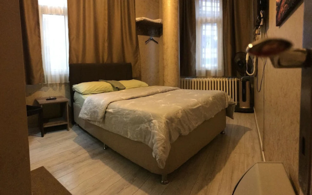 Saray Otel