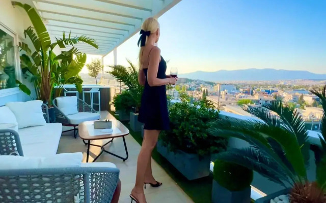 The One 360 Skyline Penthouse Athens
