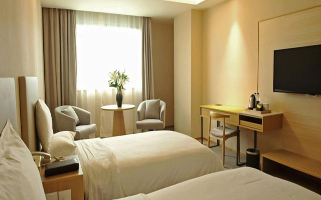 JI Hotel Shanghai Caohejing