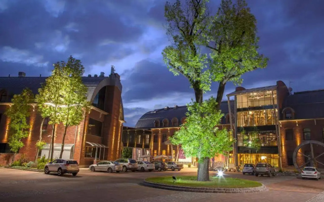 Mlyn Jacka Hotel & Spa