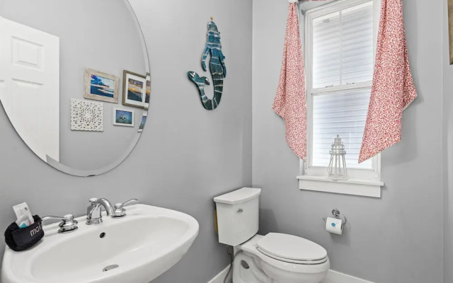 Seafoam Beautiful 3BR Home With Heated Private Pool - 4 Min Walk to Beach!