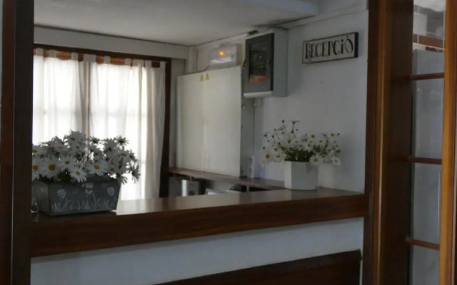 Hostal Port Fornells - Adults Only