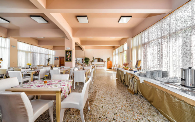 Armonia Hotel