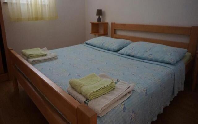 Tatjana - 300 m from beach - A2(4)