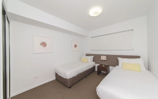 Echelon Apartments