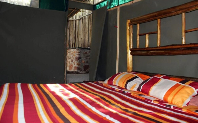 Amanzimlotzi Riverside Bush Camp in Kruger Park, Limpopo