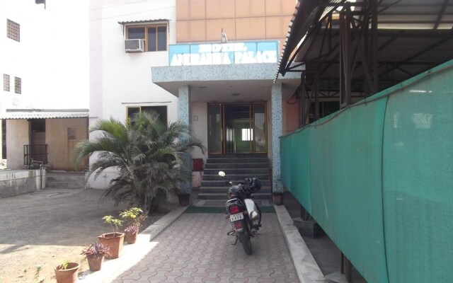 Hotel Anuradha Palace