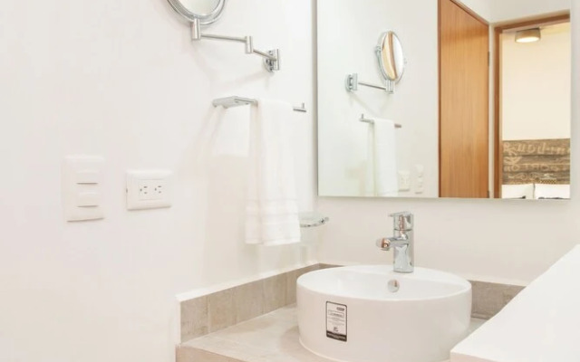 Luxury Apartment2 Bedroompoollaundry Center