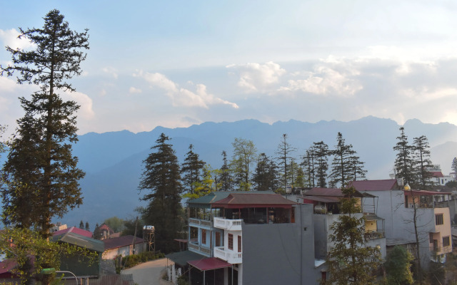 Otis Sapa Hotel
