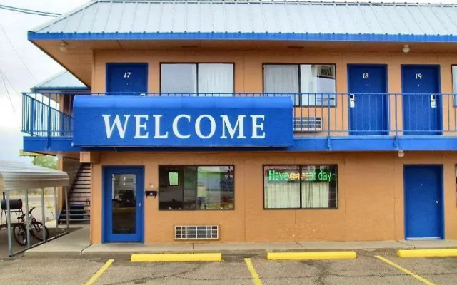 Hotel O Motel 10 Lordsburg I-10