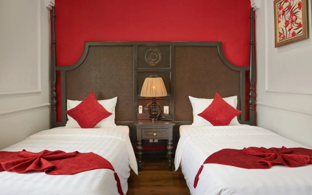 Manoir Des Arts Hotel