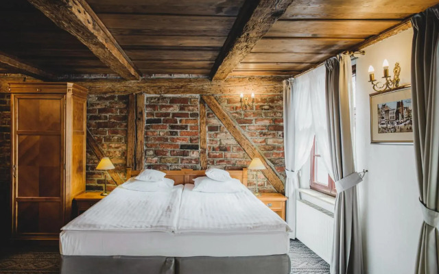 Hotel Solaris