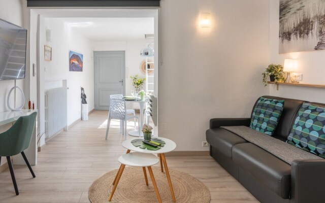 Arles Holiday - La Terrasse