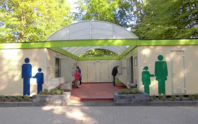 Vakantiepark 't Urkerbos - Kabouterhuisje