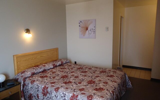 Hotel Motel Le Pharillon