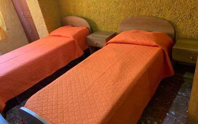 Casa Alba by holidayngo