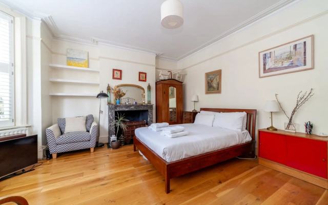 Cosy and Spacious Home