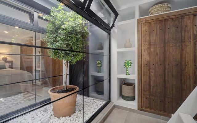 Renovated townhouse San Roque 85