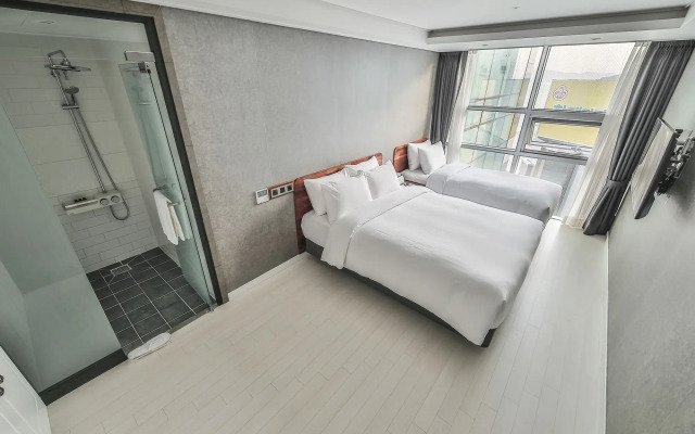 Elysia Boutique Hotel