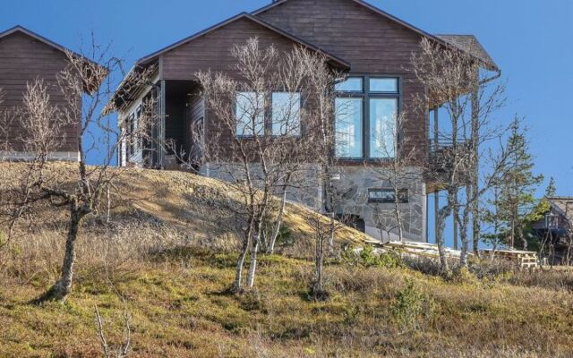 House Karhu b Mombaruzzo