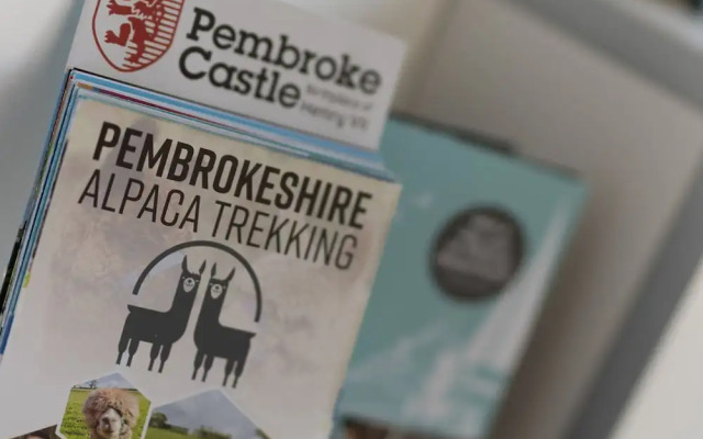 Ty Hapus - Close to Beach and Town