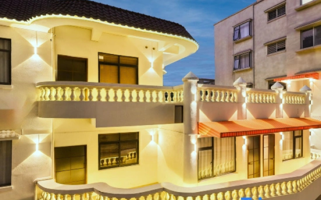Spring Mansion (University City Store)