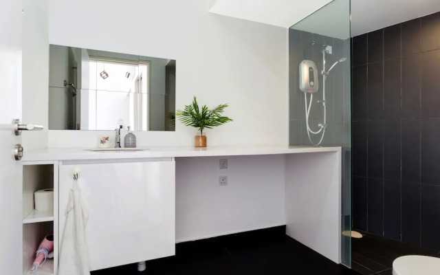 The Hub Signature Suites at SS2