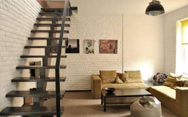 Modern Loft in Old Town