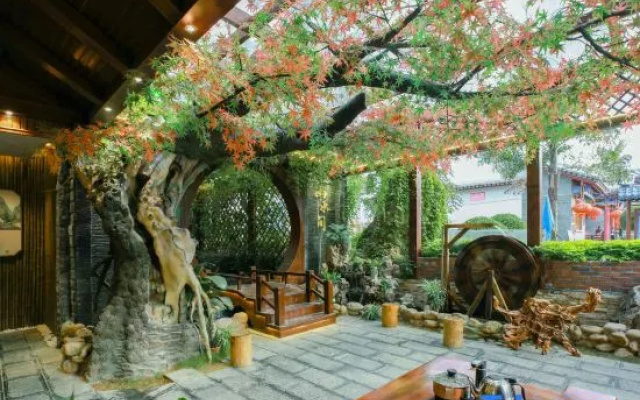 Shanshuijian Inn