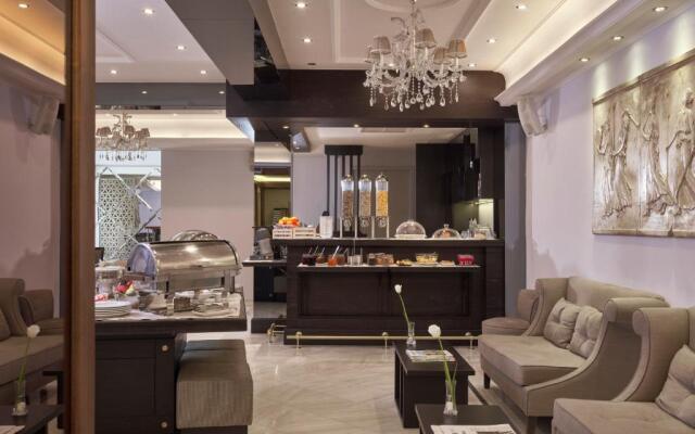 AVA Hotel & Suites