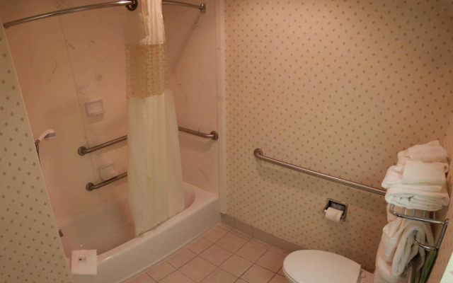 Hampton Inn by Hilton Tiffin