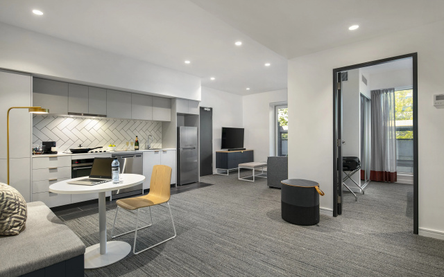 Quest Canberra City Walk – Guest Rooms – Canberra
