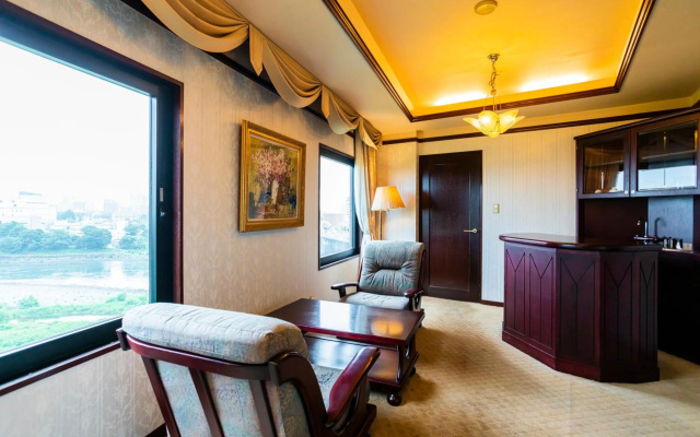 Hotel Sanderson – Guest Rooms – Maebashi