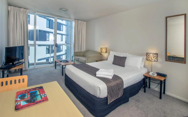 Crown on Cintra Lane Serviced Apartments