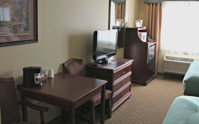 Horse Creek Inn
