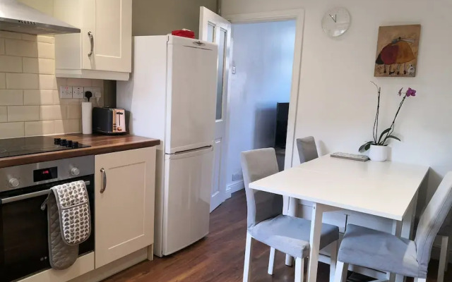 Modern 3 bedrooms house with 6 guests