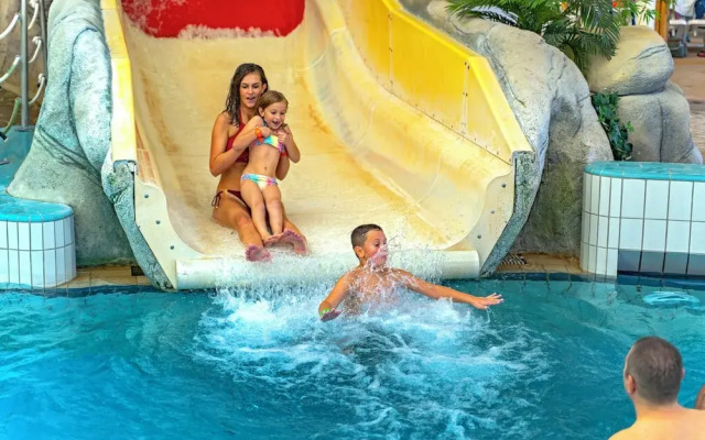 Happy Camp Mobile Homes in Camping Terme Catez
