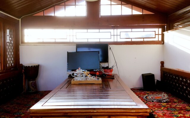 21C View Inn