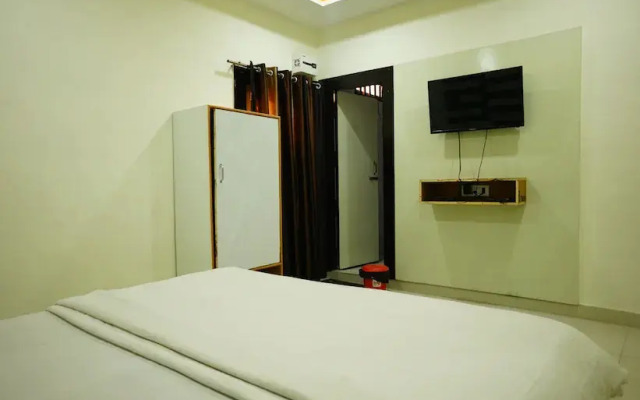 Hotel Laxmi Inn by OYO Rooms