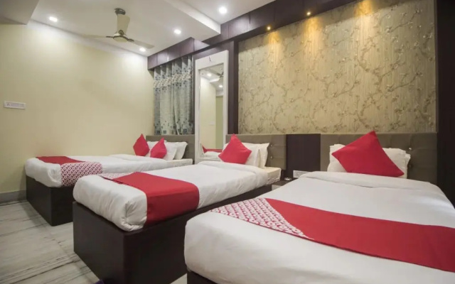 Classic Lodge By OYO Rooms